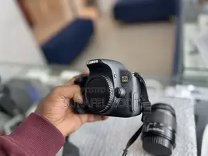 Photo - Eos 700 ‘D Can’Non Camera