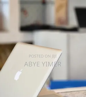 New Laptop Apple MacBook 2010 4GB Intel Core I7 SSD 512GB