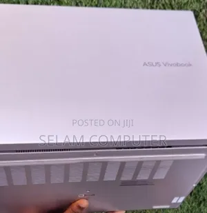 New Laptop Asus VivoBook 15 X505BA 8GB Intel Core I7 SSD 256GB