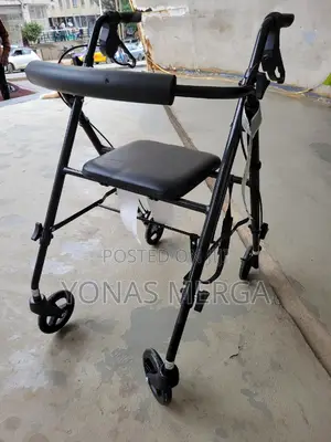 Four Wheel Rollator With Padded Seatፐ酉walker~صwalker