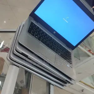 Photo - New Laptop HP EliteBook 840 G3 8GB Intel Core I5 SSD 1T