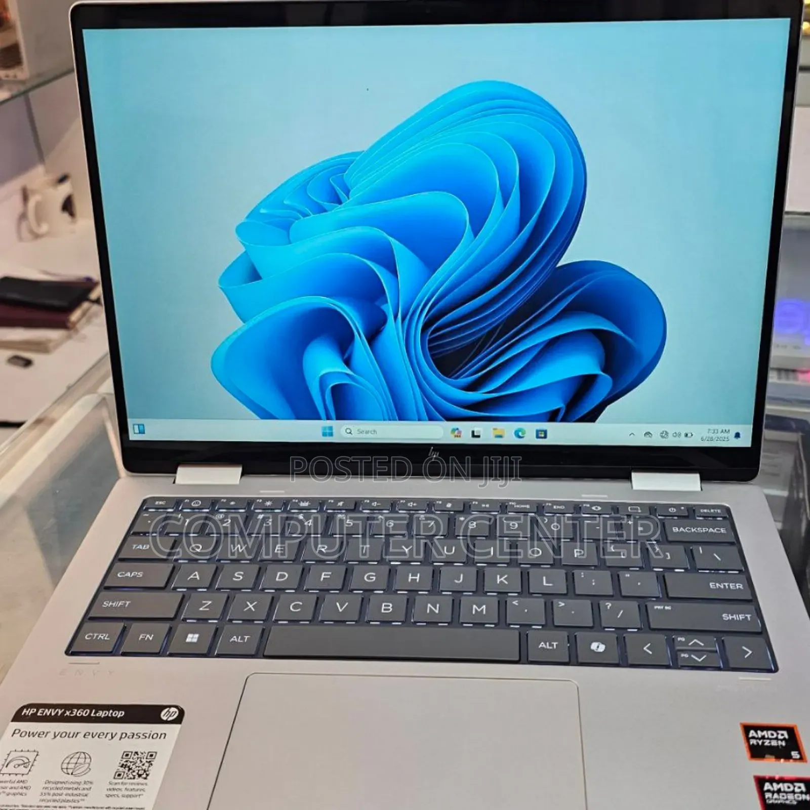 New Laptop HP Envy X360 16GB AMD Ryzen 5 SSD 512GB