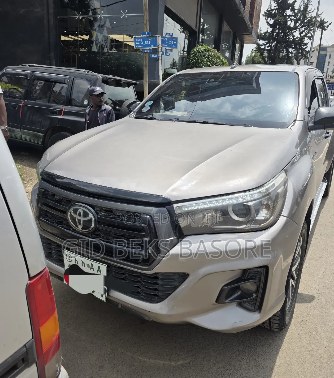 Toyota Hilux 2020 Gray