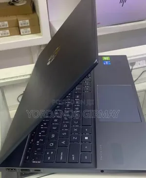 Photo - New Laptop HP Pavilion 15 16GB Intel Core I5 SSD 512GB