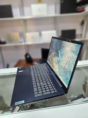 New Laptop Lenovo Ideapad 3 8GB Intel Core I3 SSD 256GB