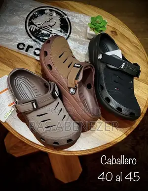 Photo - Crocs Original Classics