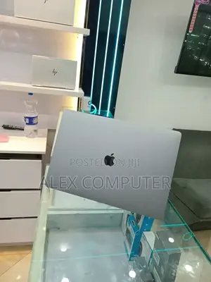 New Laptop Apple MacBook Pro 2019 32GB Intel Core I9 SSD 1T