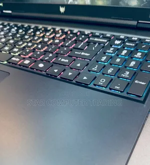 New Laptop Acer Predator Helios 18 PH18-71 16GB Intel Core I7 SSD 1T