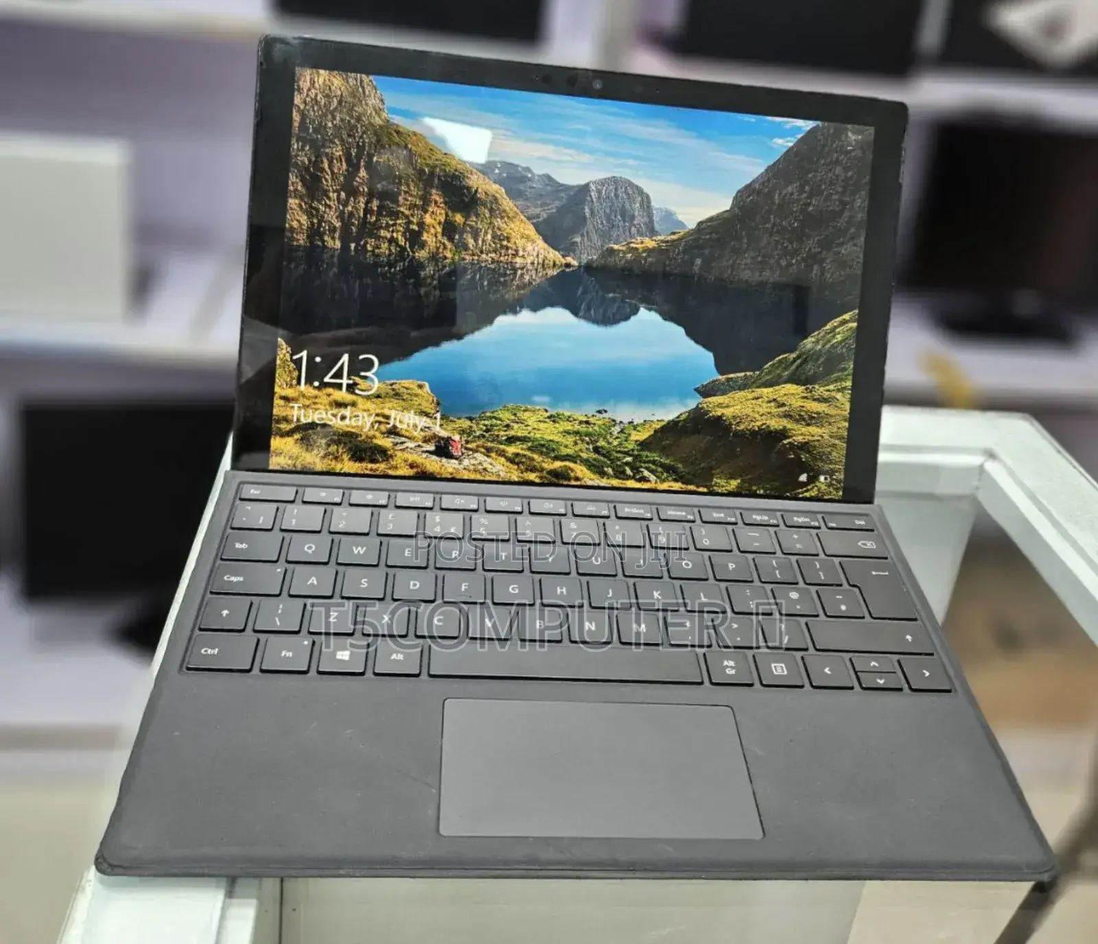 New Laptop Microsoft Surface Pro 7 16GB Intel Core I7 SSD 512GB