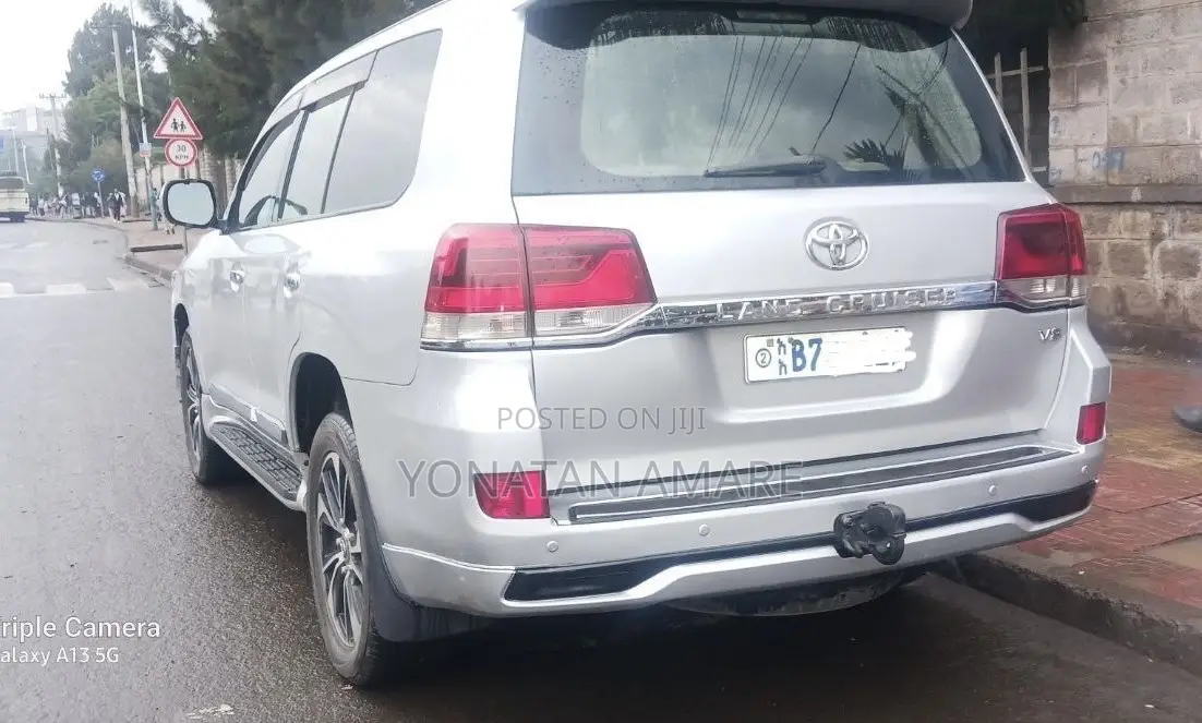 Toyota Land Cruiser 2008 Silver