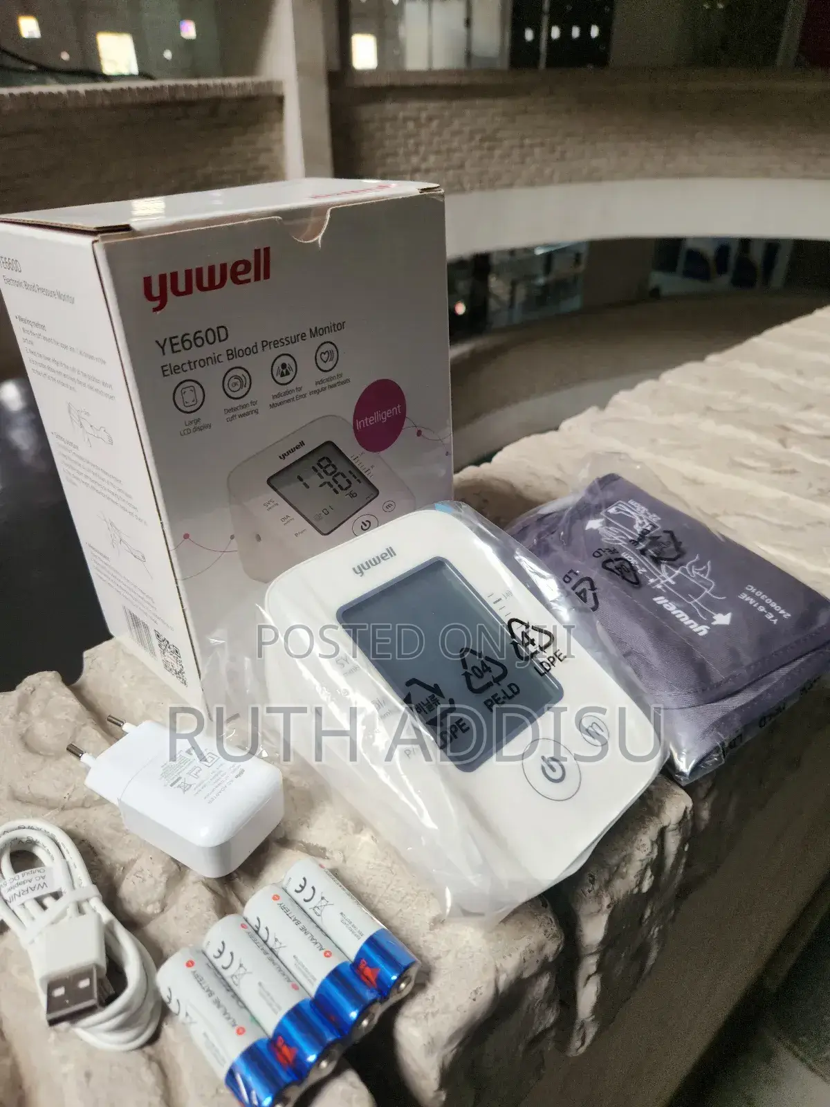 Digital Blood Pressuer Monitor吃飯bp Monitor New只有bp Monitor