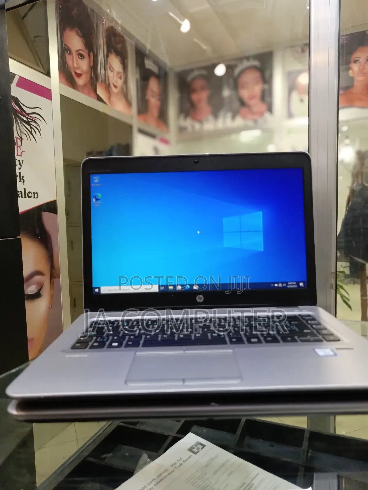 New Laptop HP EliteBook 840 G3 8GB Intel Core I5 SSHD (Hybrid) 1.5T