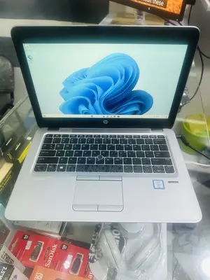 New Laptop HP EliteBook 820 G3 8GB Intel Core I5 HDD+SSD 128GB
