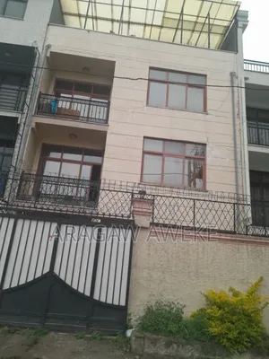 Photo - Furnished 9bdrm Apartment in Akaky Kaliti for sale