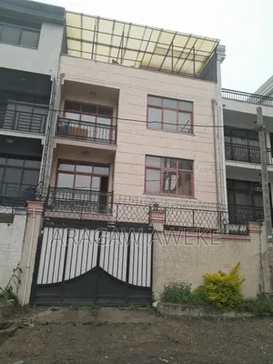 Furnished 9bdrm Apartment in Akaky Kaliti for sale