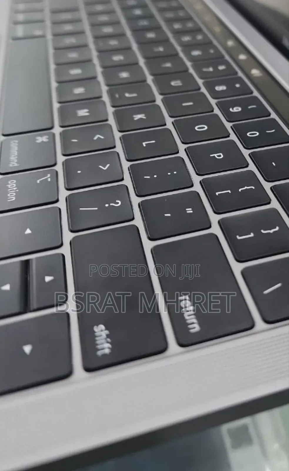 New Laptop Apple MacBook Pro 2019 8GB Intel Core I5 SSD 256GB