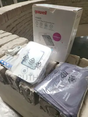 Photo - Digital Blood Pressuer Monitor跟蹤new Digital Bp Monitor