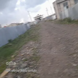 4bdrm Farm House in Oromia-Finfinne for sale