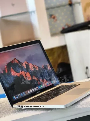 Laptop Apple MacBook Pro 2010 4GB Intel Core I7 SSD 512GB