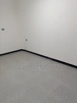 6bdrm House in Sebhulut 72, Bole for sale