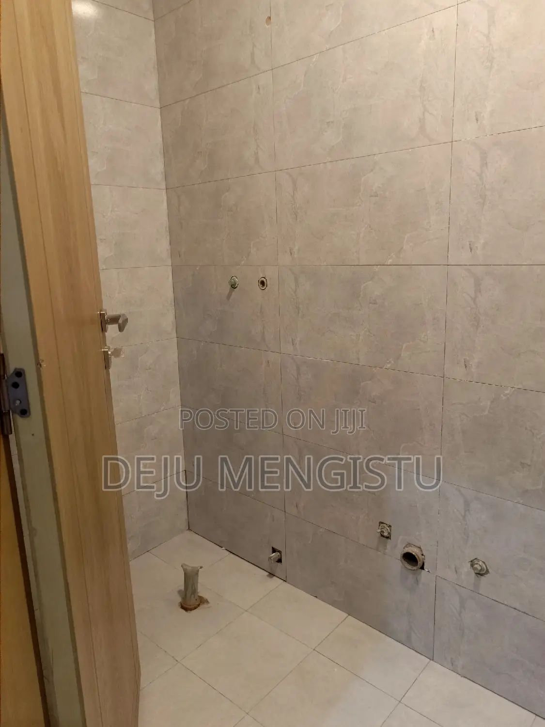 6bdrm House in Sebhulut 72, Bole for sale