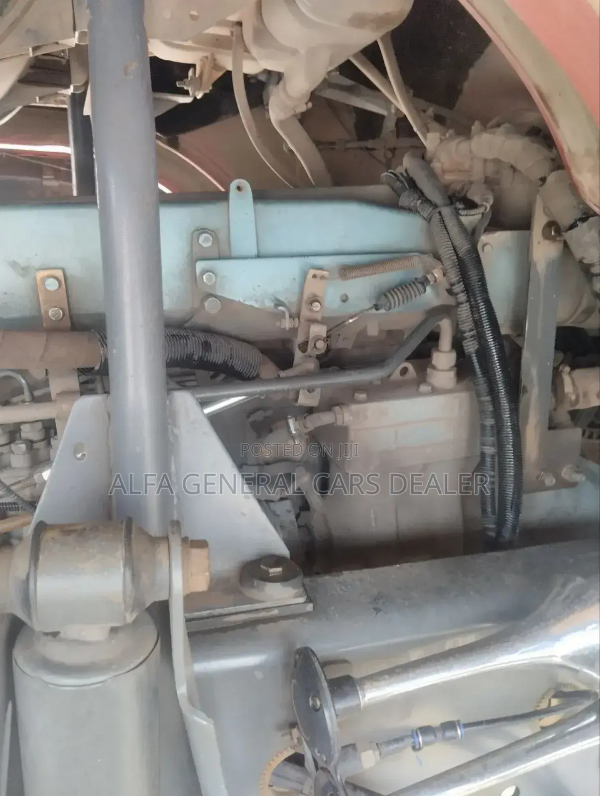 2016 ሞዴል 81 ሺ ታርጋ ጎማ 90%