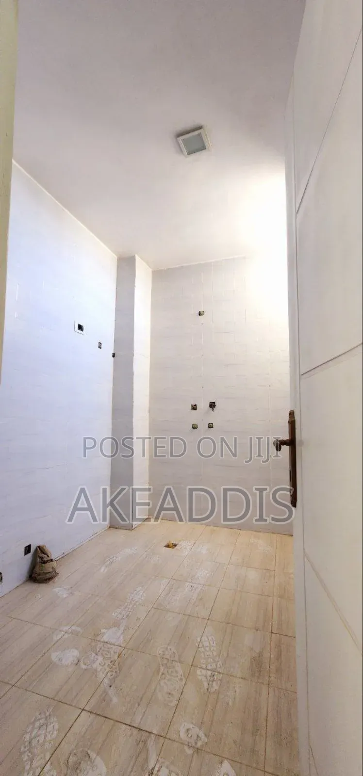 Furnished 2bdrm Condo in Bole Ayat for sale