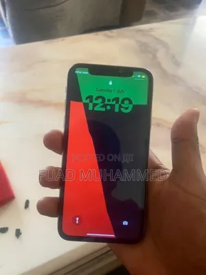 Photo - Apple iPhone X 64 GB White