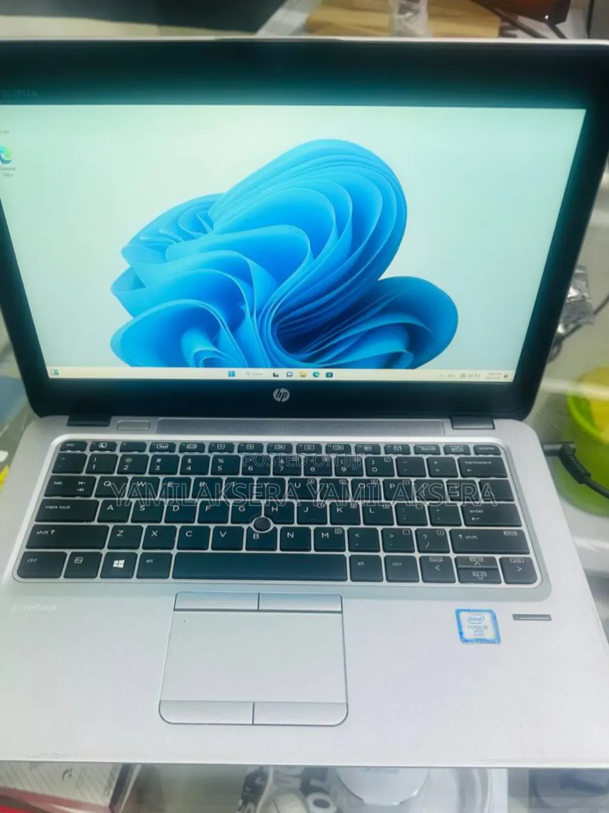 New Laptop HP EliteBook 820 8GB Intel Core I5 SSD 128GB