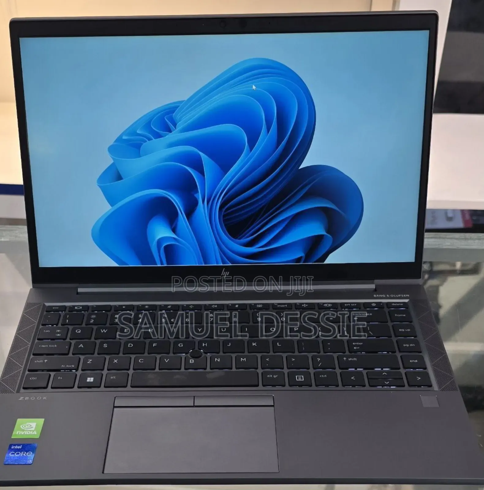 New Laptop HP ZBook 14 16GB Intel Core I7 SSD 512GB