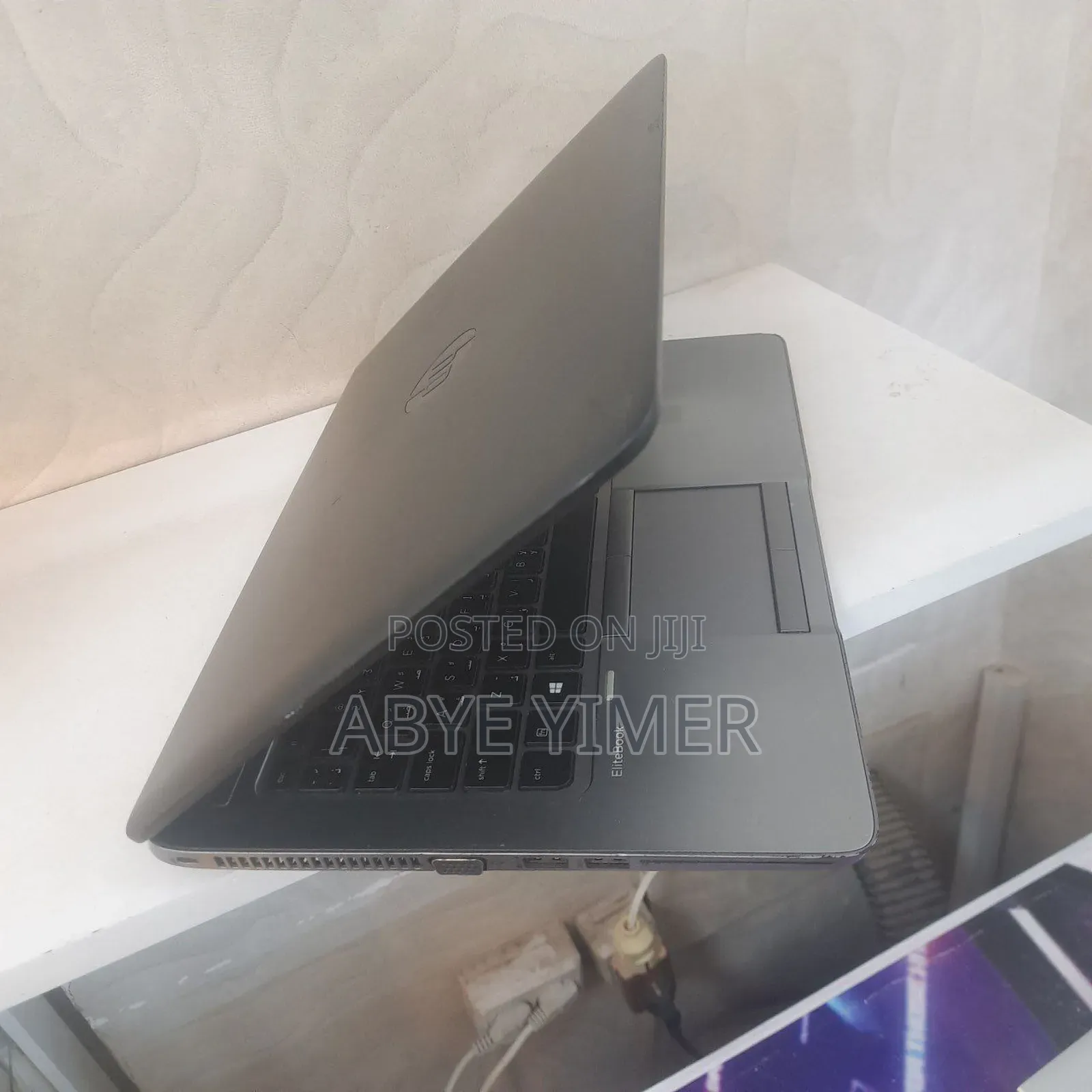 New Laptop HP EliteBook 840 G2 8GB Intel Core I7 HDD 1T