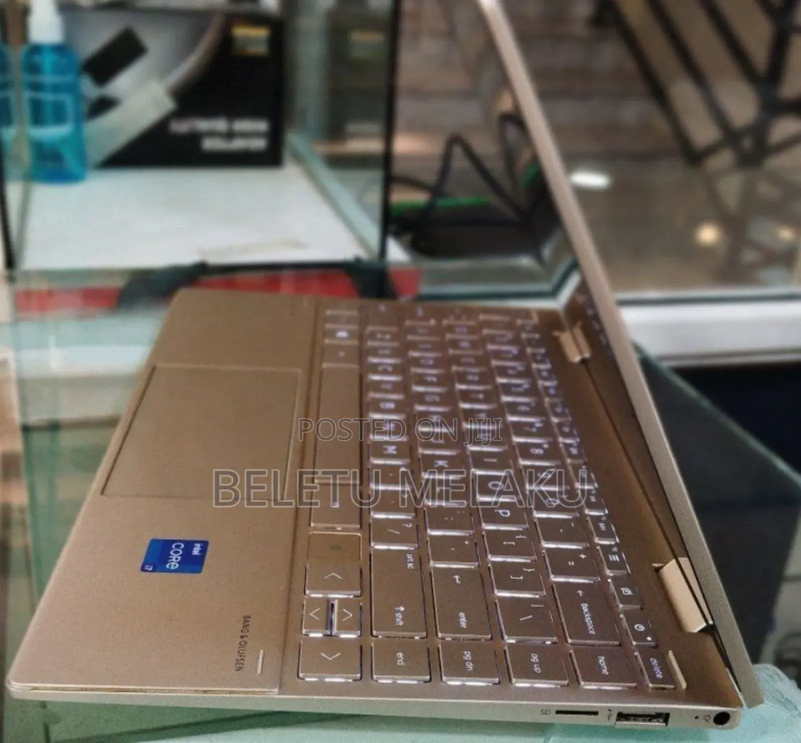 New Laptop HP Envy X360 8GB Intel Core I7 SSD 512GB