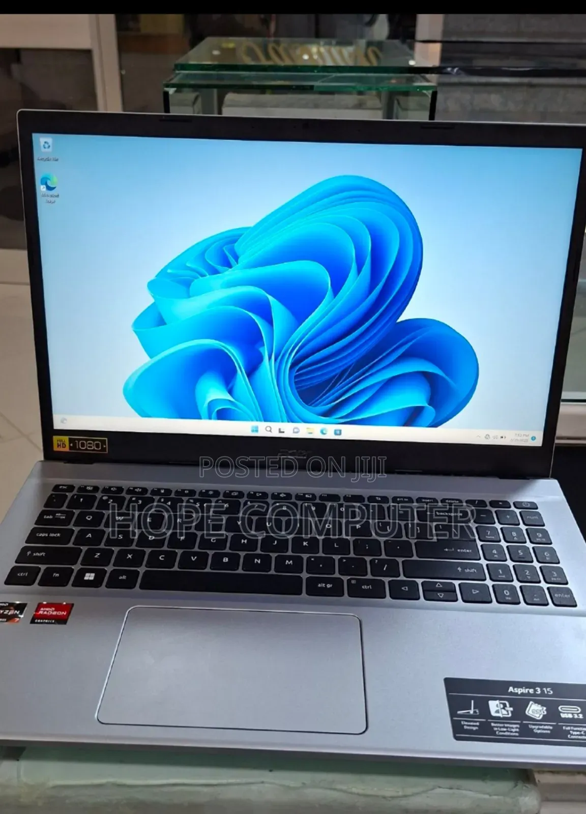 New Laptop Acer Aspire 3 16GB AMD Ryzen 7 SSD 512GB