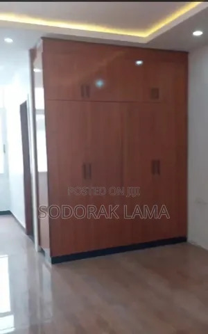 3bdrm Apartment in Loyal Realstate, Yeka for sale