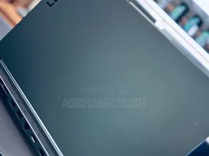 New Laptop Lenovo 24GB Intel Core I7 SSD 512GB