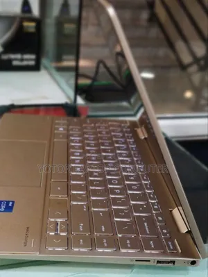 New Laptop HP Envy X360 16GB Intel Core I7 SSD 1T