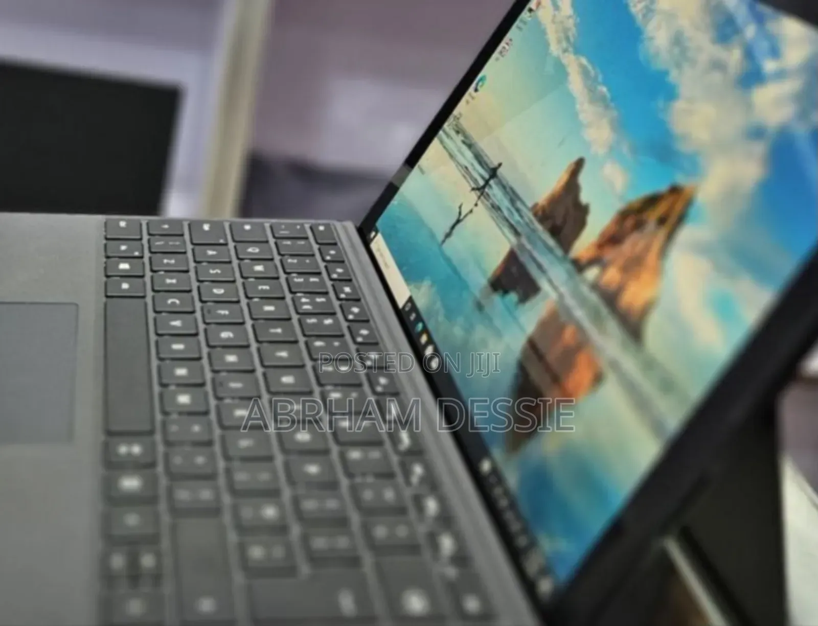 New Laptop Microsoft Surface Pro 7 16GB Intel Core I7 SSD 512GB