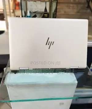 New Laptop HP Envy X360 8GB Intel Core I7 SSD 512GB