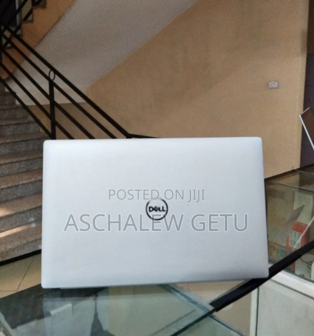 New Laptop Dell Inspiron 15 16GB Intel Core I7 SSD 512GB