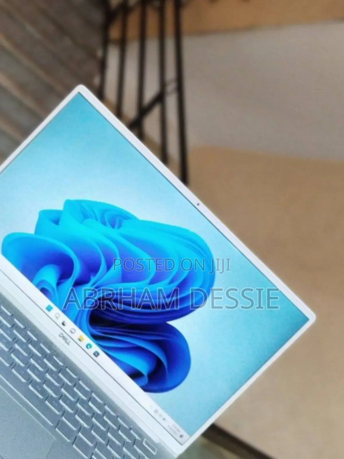 New Laptop Dell 16GB Intel Core I7 SSD 512GB