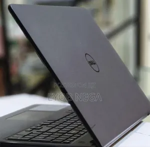 Laptop Dell Vostro 15 3000 4GB AMD A6 HDD 500GB