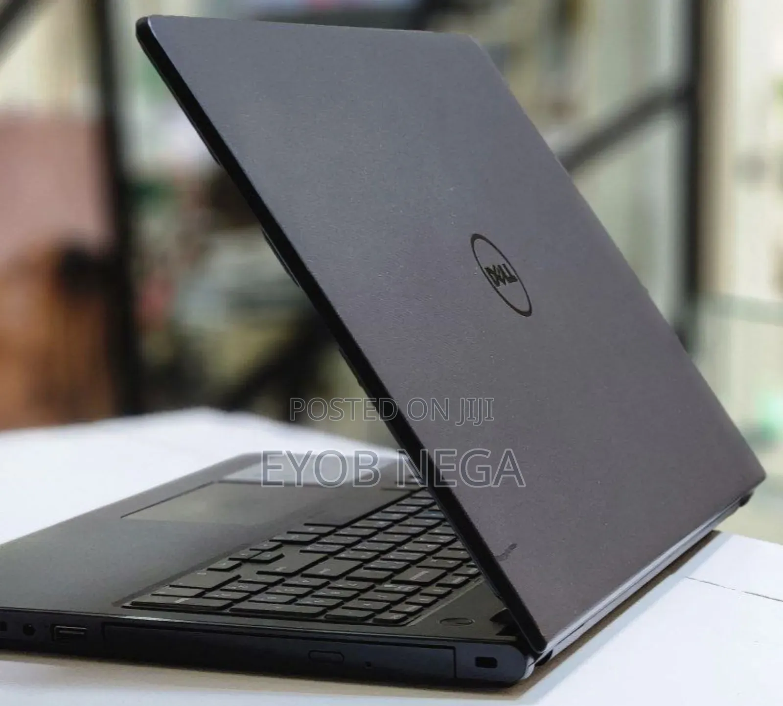 Laptop Dell Vostro 15 3000 4GB AMD A6 HDD 500GB