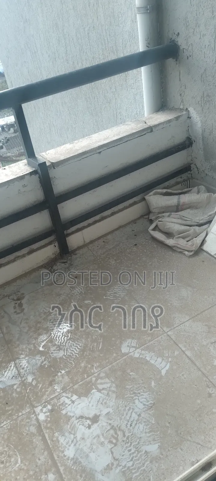 Furnished 3bdrm Condo in Ayat 49, 40/60, Yeka for rent