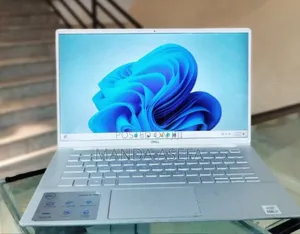 New Laptop Dell Inspiron 14 8GB Intel Core I7 SSD 512GB