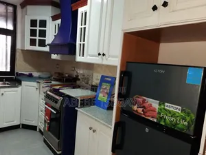 Furnished 1bdrm Apartment in Apartment, Yeka for rent