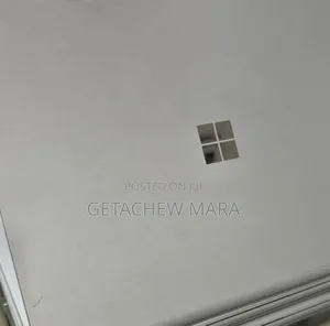 New Laptop Apple MacBook Pro M1 16GB Intel Core I7 SSD 256GB