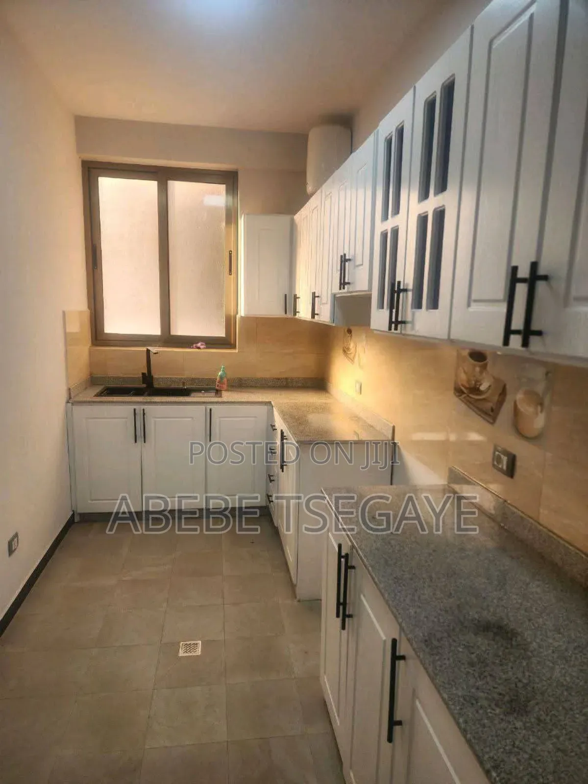 Furnished 1bdrm Apartment in Apartment, Yeka for rent