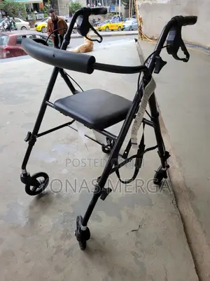 Photo - Walker With Seat Chair无نseniors, 4-Wheeled Walker~甴walker