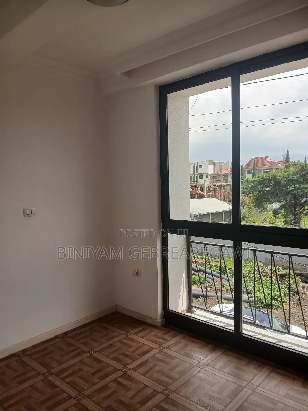 6bdrm House in G+2, Yeka for rent