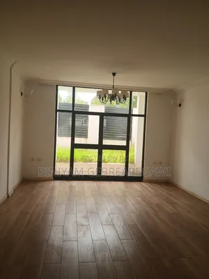 6bdrm House in G+2, Yeka for rent